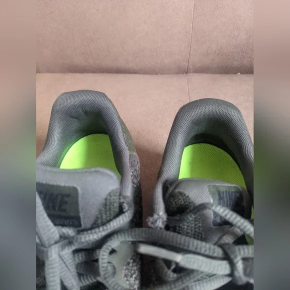 Nike Air Max Sequent 2 Cargo Khaki/Black-Medium Olive UK 8 852461-300 - Picture 10 of 10